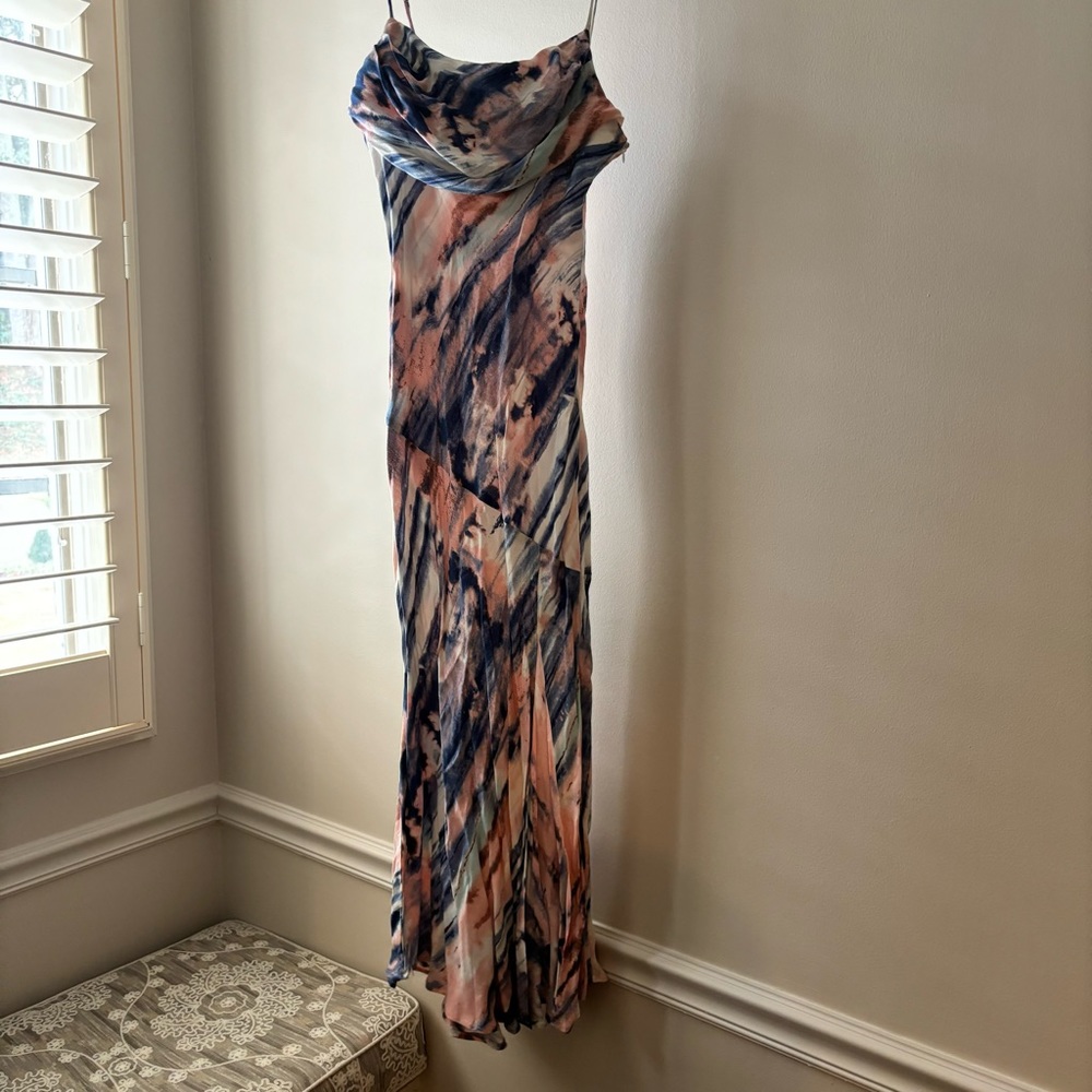 Hello Molly pleated bust front split dress watercolor print Size: XS